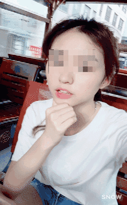 校园传奇:大学门卫老董与美腿校花的爱情故事,揭开属于他们的青春岁月